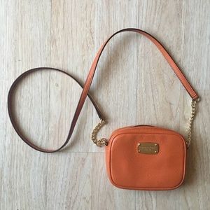 Michael Kors crossbody: like new!